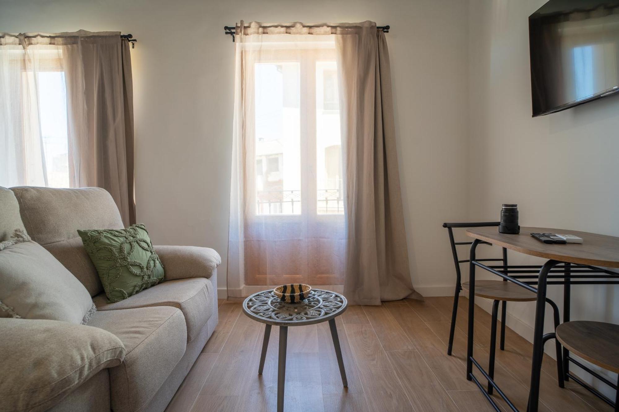 Apartamentos Gomerez 30 Granada Dış mekan fotoğraf