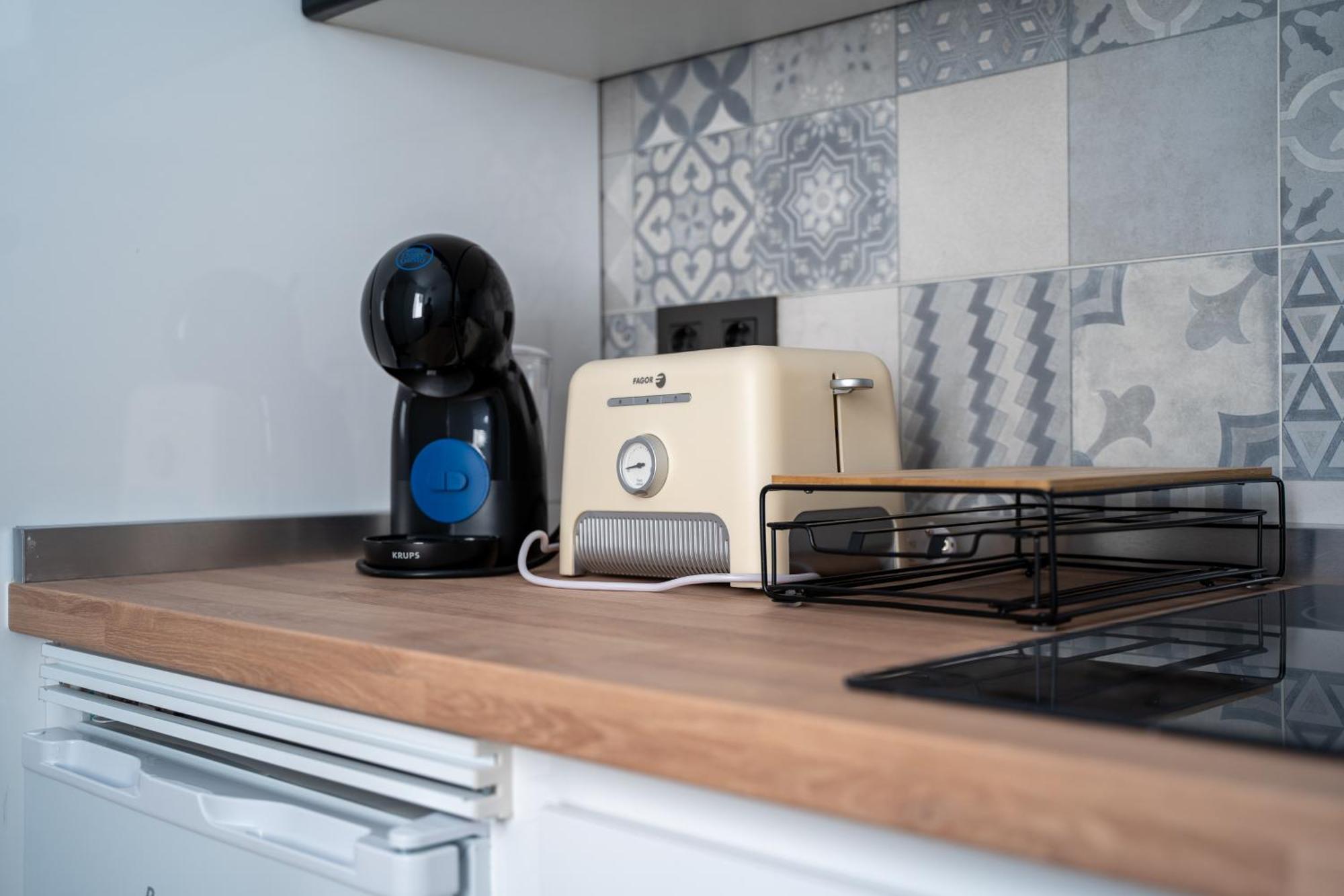 Apartamentos Gomerez 30 Granada Dış mekan fotoğraf